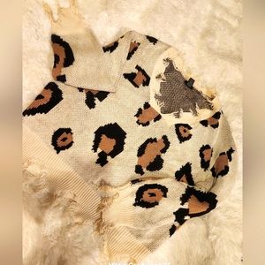 Rue 21 Oversized Cheetah Print Sweater.